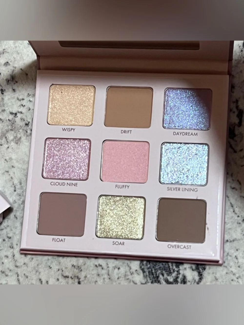 Wander Beauty In The Clouds Eyeshadow